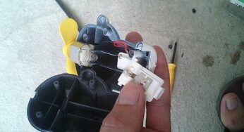 子供のおもちゃは、はんだこてがあれば結構直せるという事実